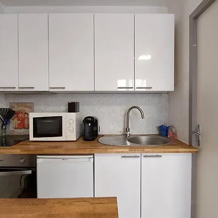 1km Des Plages Parking Gratuit 韦尔东的圣克鲁瓦